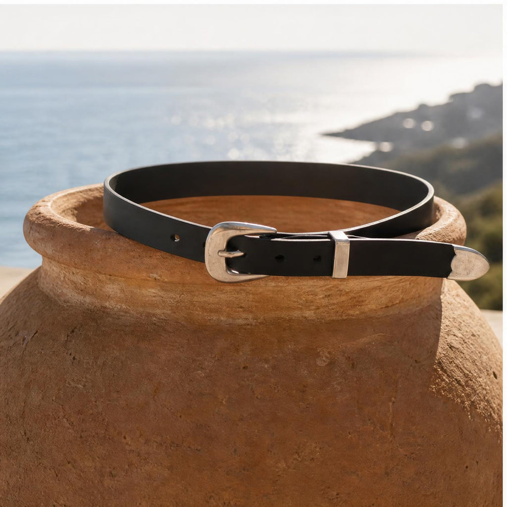 Nº2032 Black Tapered Belt with Silver Buckle